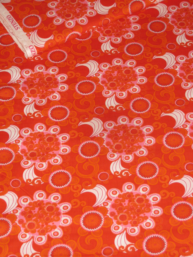 rot orange pink Blumenmuster retro 